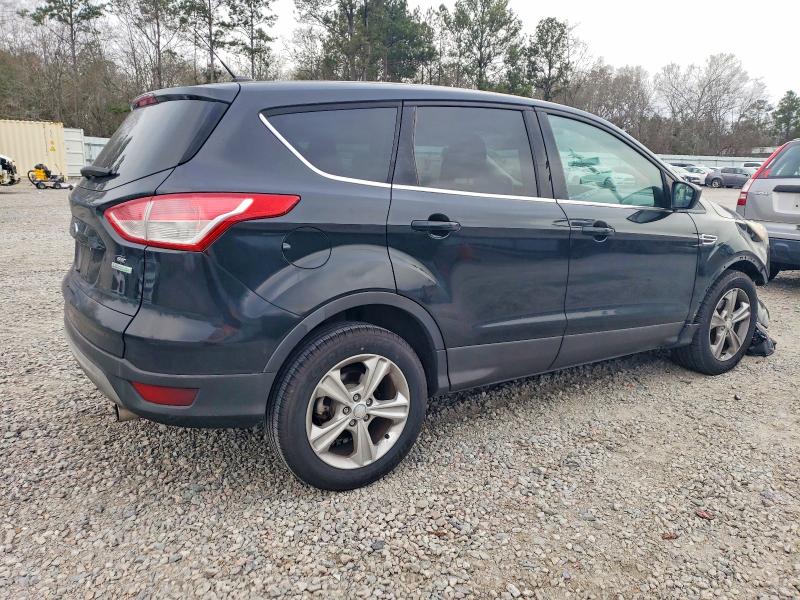 Photo 3 from auction – 2013 FORD ESCAPE SE with VIN 1FMCU0GX7DUC32741