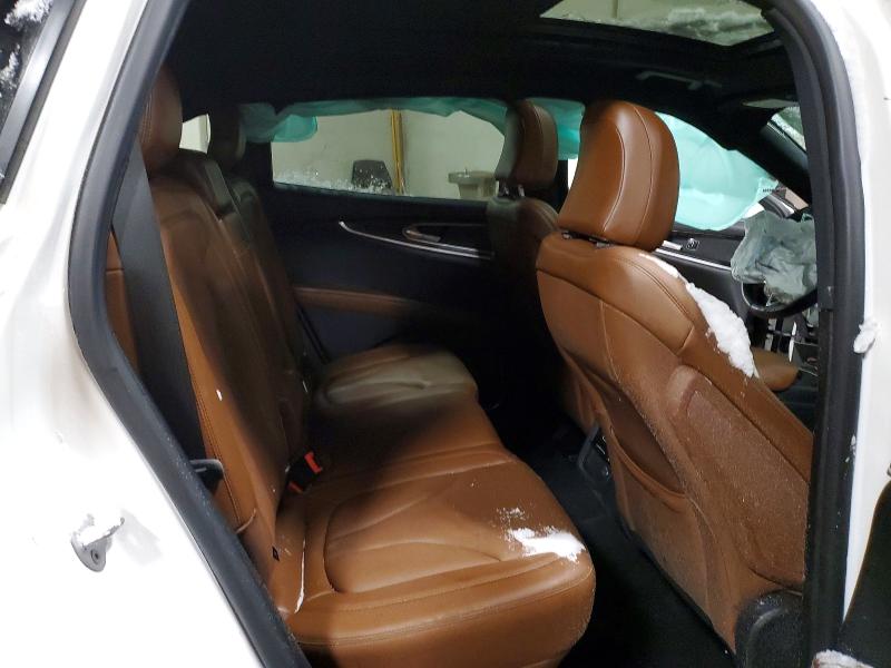 Photo 11 from auction – 2022 LINCOLN NAUTILUS with VIN 2LMPJ8K94NBL20000