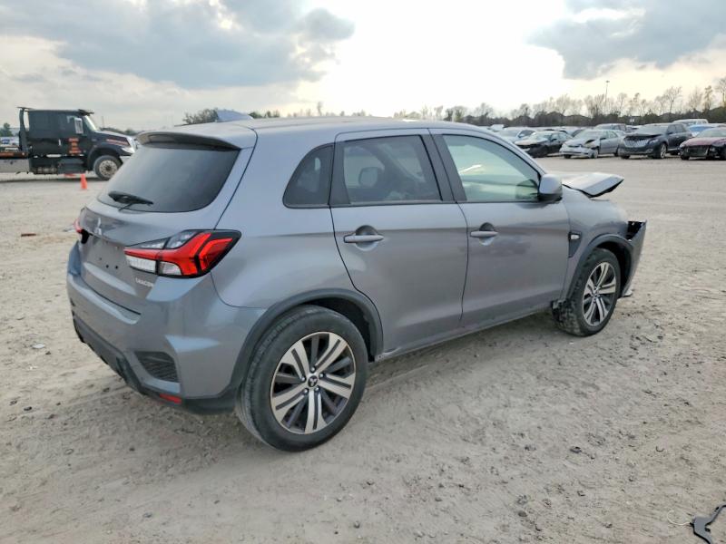 Photo 3 from auction – 2021 MITSUBISHI OUTLANDER with VIN JA4APUAU9MU036366