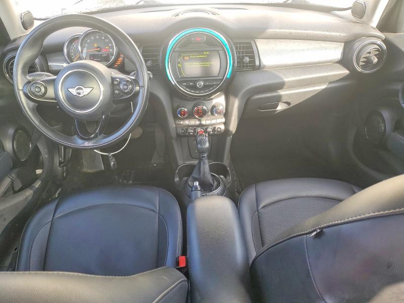 Photo 8 from auction – 2015 MINI COOPER with VIN WMWXS5C58FT829724