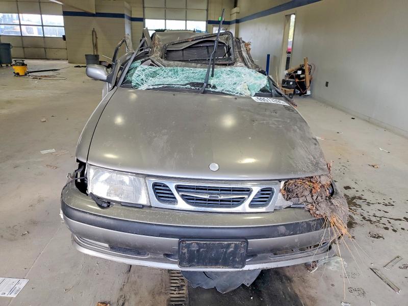 Photo 5 from auction – 2001 SAAB 9-3 SE with VIN YS3DF58K712040710