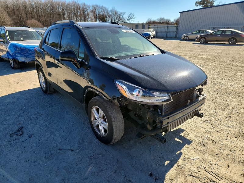 Photo 4 from auction – 2019 CHEVROLET TRAX 1LT with VIN 3GNCJLSB0KL216860
