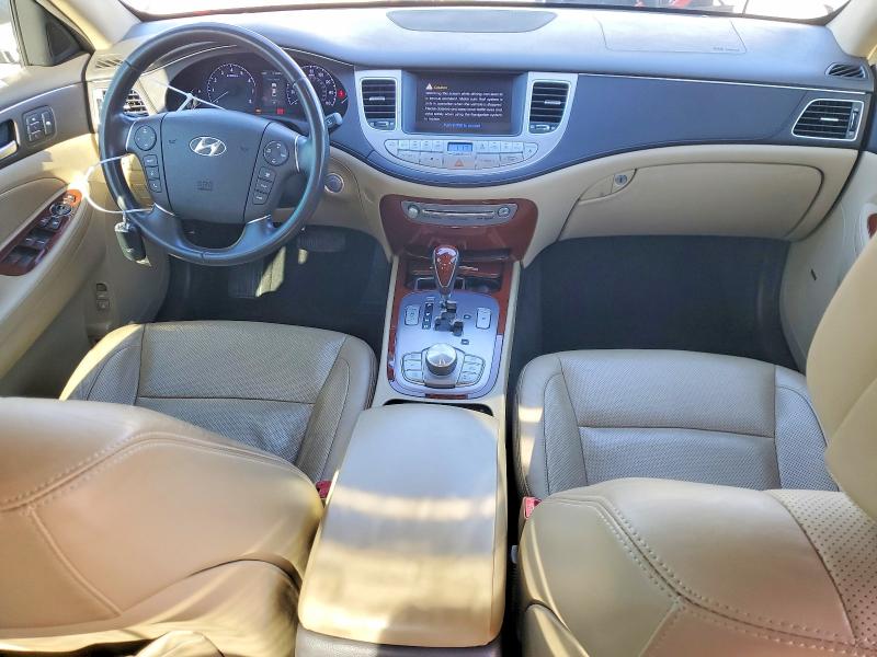 Photo 8 from auction – 2012 HYUNDAI GENESIS 3. with VIN KMHGC4DD1CU204339