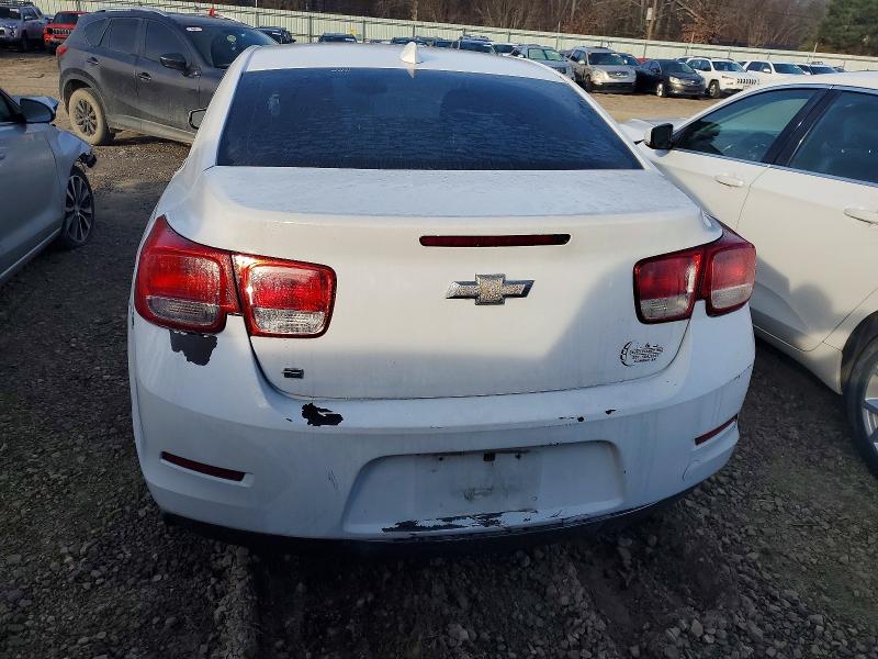 Photo 6 from auction – 2015 CHEVROLET MALIBU 2LT with VIN 1G11D5SLXFF174279