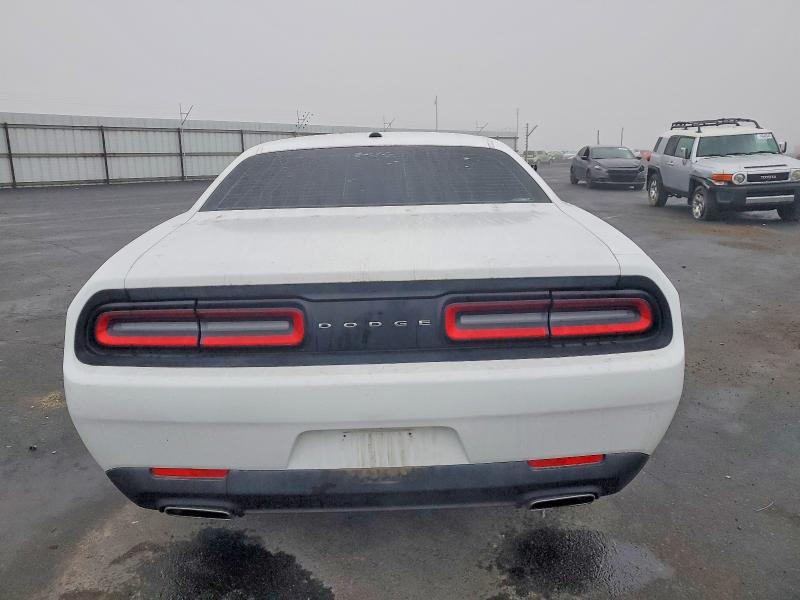 Photo 6 from auction – 2016 DODGE CHALLENGER with VIN 2C3CDZAG7GH201082
