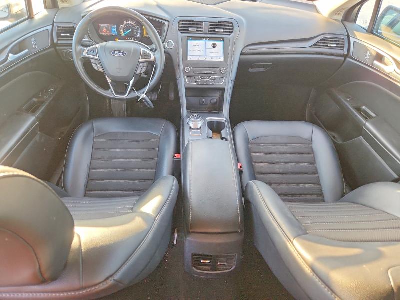 Photo 8 from auction – 2018 FORD FUSION with VIN 3FA6P0HD4JR210895