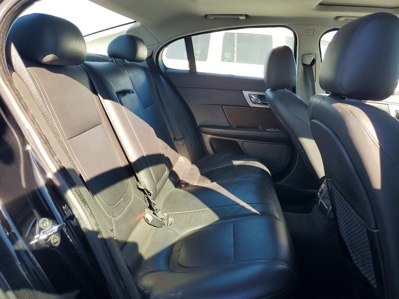 Фото 10 с аукциона – 2012 JAGUAR XF с VIN SAJWA0FB0CLS55347