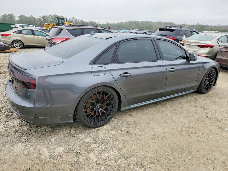 Photo 3 from auction – 2017 AUDI A8 L QUATT with VIN WAU43AFD7HN010366