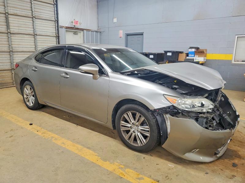 Foto 4 de la subasta – 2015 LEXUS ES 350 con VIN JTHBK1GG3F2178329