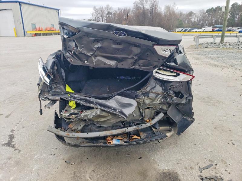 Photo 6 from auction – 2015 FORD FUSION SE with VIN 1FA6P0H77F5117633