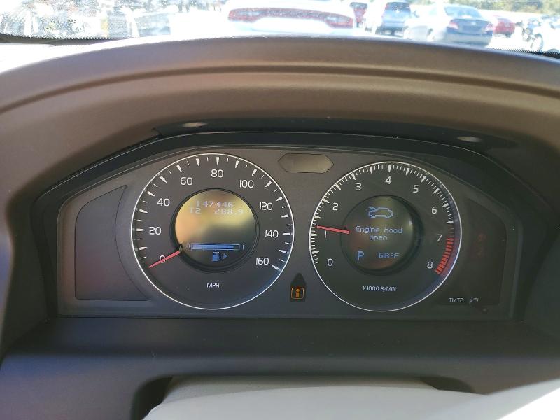 Photo 9 from auction – 2010 VOLVO XC60 3.2 with VIN YV4982DLXA2109276