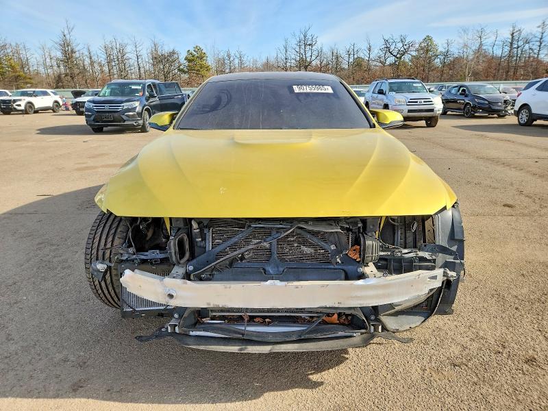 Photo 5 from auction – 2017 BMW M4 with VIN WBS3R9C53HK709979