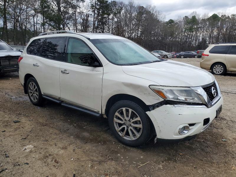 Photo 4 from auction – 2014 NISSAN PATHFINDER with VIN 5N1AR2MN0EC632090