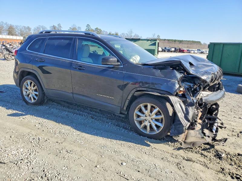 Photo 4 from auction – 2015 JEEP CHEROKEE L with VIN 1C4PJLDBXFW589704