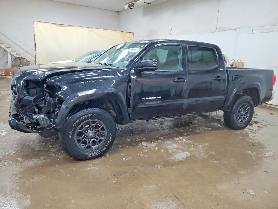 TOYOTA TACOMA DOU 2018 with VIN 3TMAZ5CN5JM054133 - Photo from auction