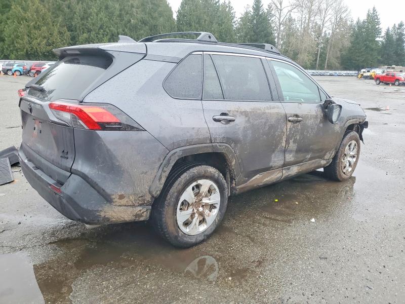 Photo 3 from auction – 2020 TOYOTA RAV4 LE with VIN 2T3G1RFV2LC106339
