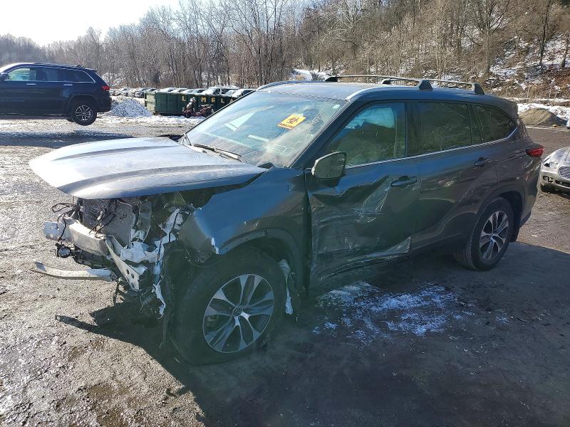 Photo 1 from auction – 2022 TOYOTA HIGHLANDER with VIN 5TDGZRBH0NS251133