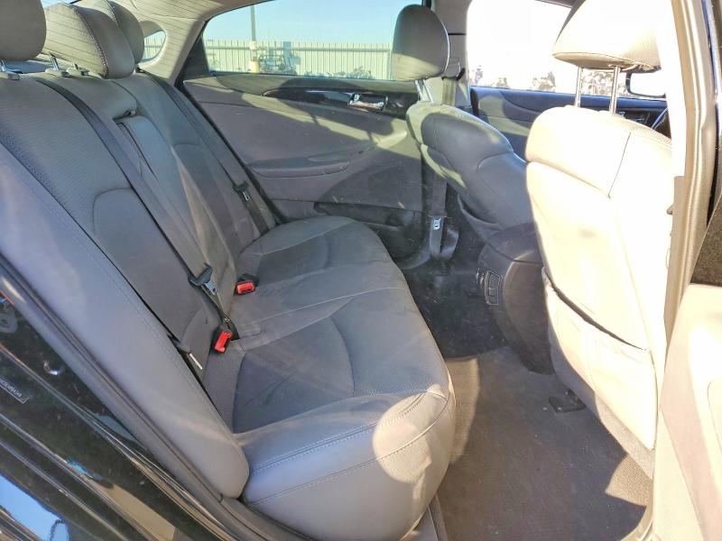 Photo 10 from auction – 2014 HYUNDAI SONATA SE with VIN 5NPEC4AC0EH884349