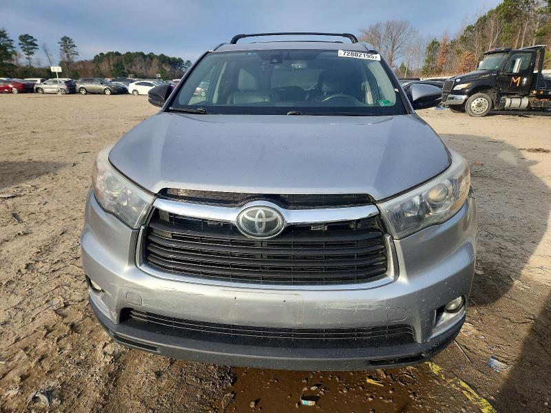 Photo 5 from auction – 2015 TOYOTA HIGHLANDER with VIN 5TDYKRFH1FS089226