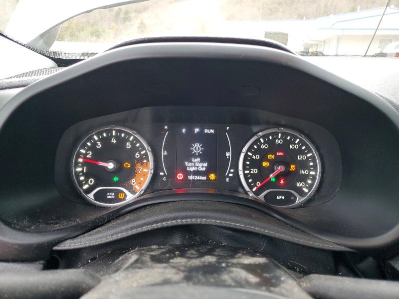 Photo 9 from auction – 2017 JEEP RENEGADE L with VIN ZACCJBBB3HPG27656