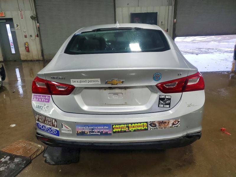 Photo 6 from auction – 2018 CHEVROLET MALIBU LT with VIN 1G1ZD5ST7JF282967