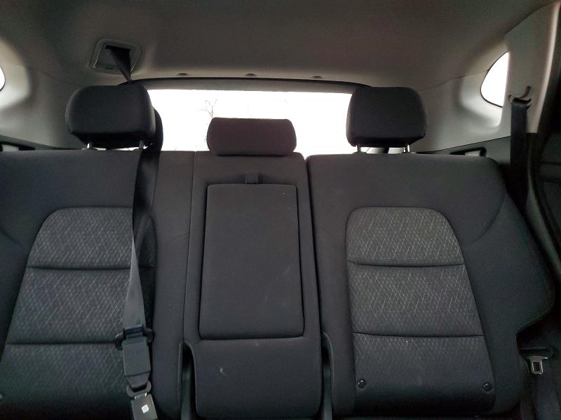 Photo 10 from auction – 2017 HYUNDAI TUCSON with VIN KM8J33A29HU478365