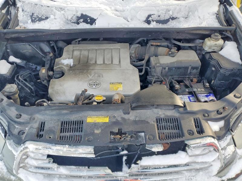 Photo 12 from auction – 2010 TOYOTA HIGHLANDER with VIN 5TDEK3EH4AS011789