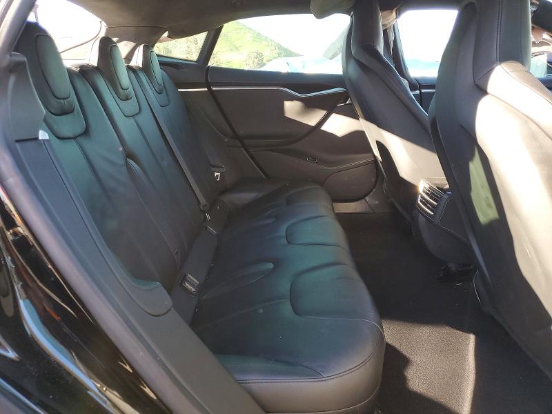 Photo 10 from auction – 2014 TESLA MODEL S with VIN 5YJSA1H12EFP55541