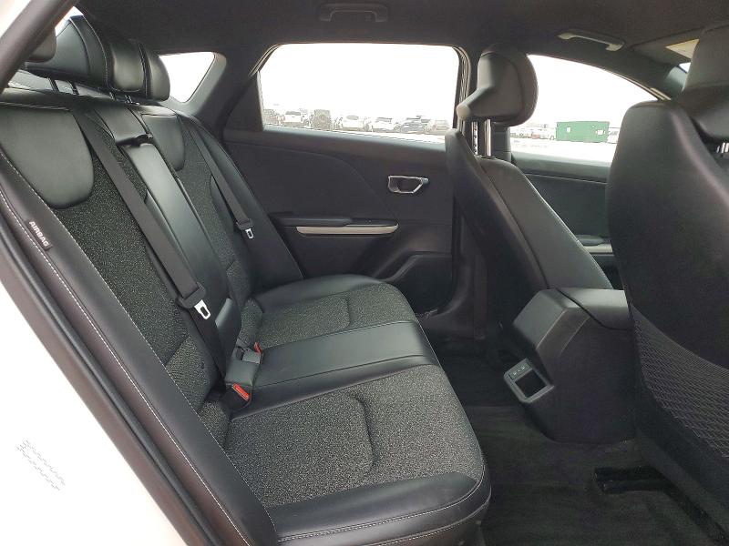 Photo 10 from auction – 2025 KIA K4 with VIN 3KPFW4DEXSE130464