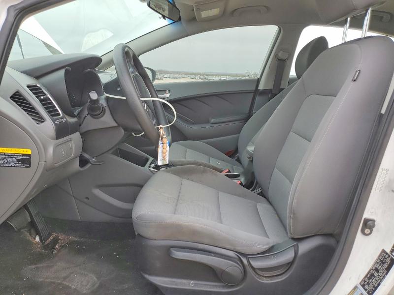 Photo 7 from auction – 2017 KIA FORTE with VIN 3KPFK4A77HE066488
