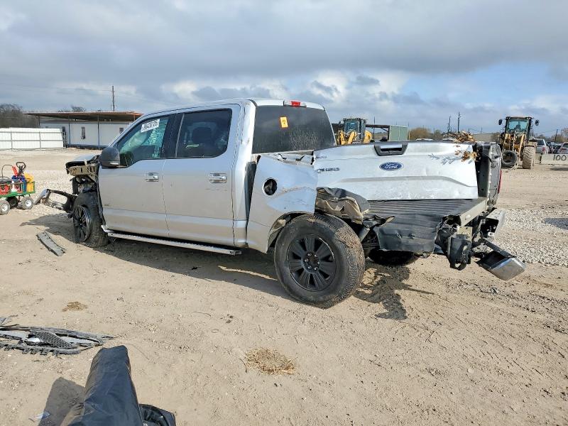 Photo 2 from auction – 2015 FORD F150 SUPER with VIN 1FTEW1CP0FKF15371