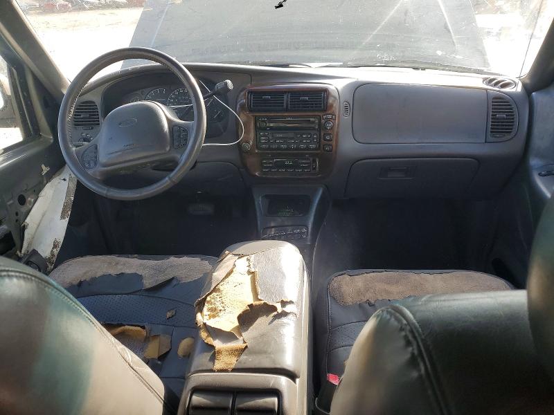 Photo 8 from auction – 2000 FORD EXPLORER L with VIN 1FMZU65P0YZB84993