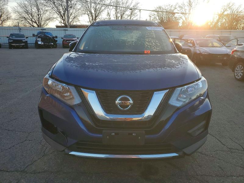 Photo 5 from auction – 2018 NISSAN ROGUE S with VIN 5N1AT2MV2JC718285