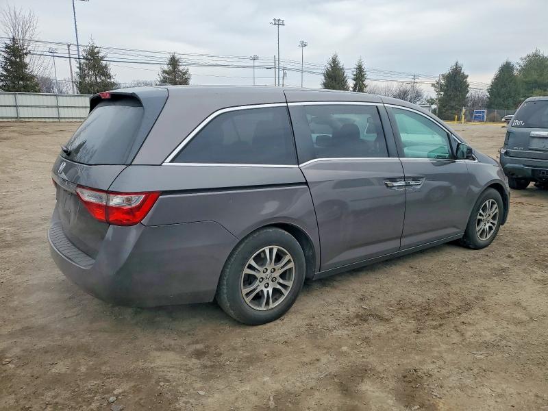 Photo 3 from auction – 2012 HONDA ODYSSEY EX with VIN 5FNRL5H62CB092738