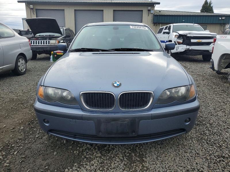 Photo 5 from auction – 2003 BMW 325 with VIN WBAET37453NJ37267
