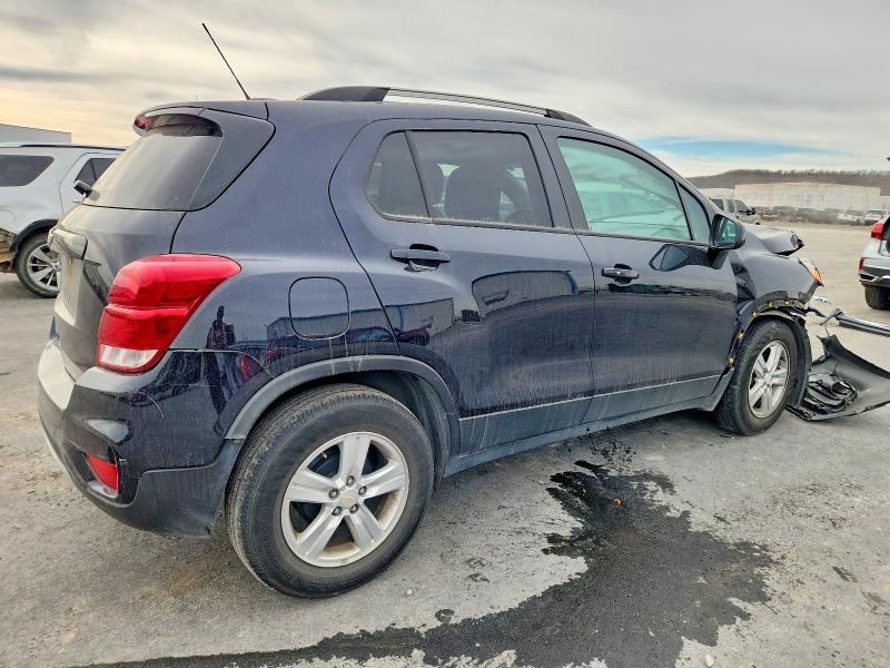Photo 3 from auction – 2022 CHEVROLET TRAX with VIN KL7CJLSM5NB569124