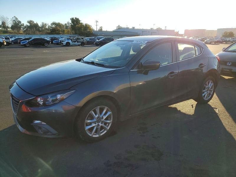 MAZDA 3 TOURING 2016 with VIN 3MZBM1L76GM266865 - Photo from auction