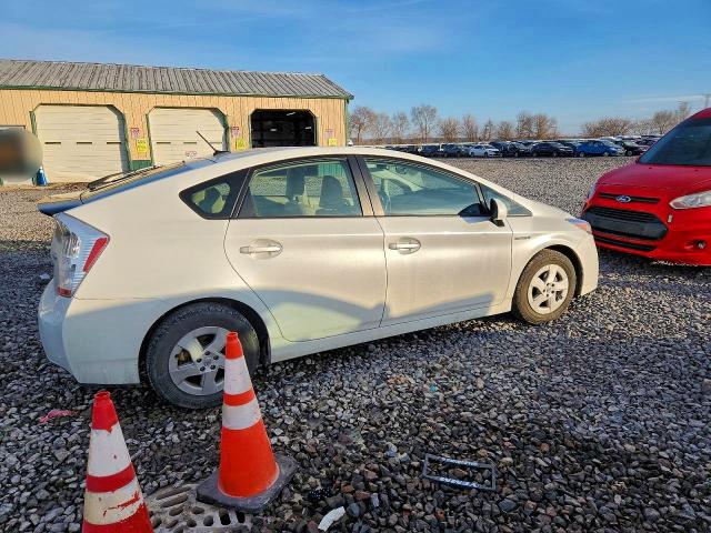 Photo 3 from auction – 2011 TOYOTA PRIUS with VIN JTDKN3DU9B0253068
