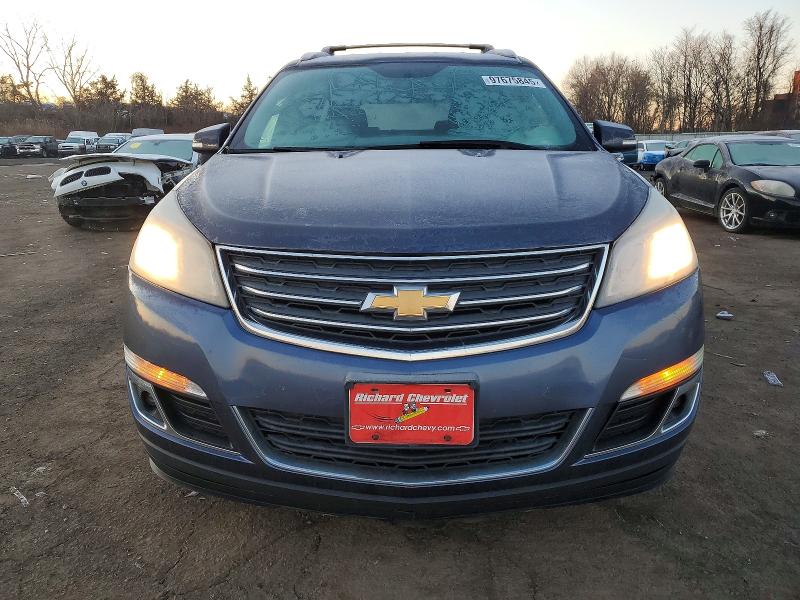 Photo 5 from auction – 2014 CHEVROLET TRAVERSE L with VIN 1GNKVGKD5EJ250765
