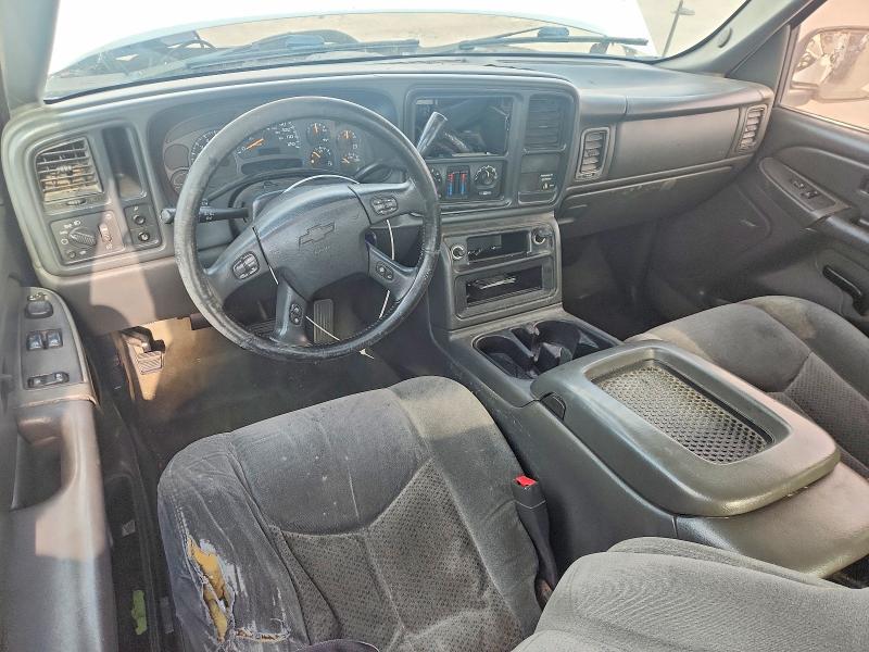Photo 8 from auction – 2004 CHEVROLET SILVERADO with VIN 2GCEC19T241272821