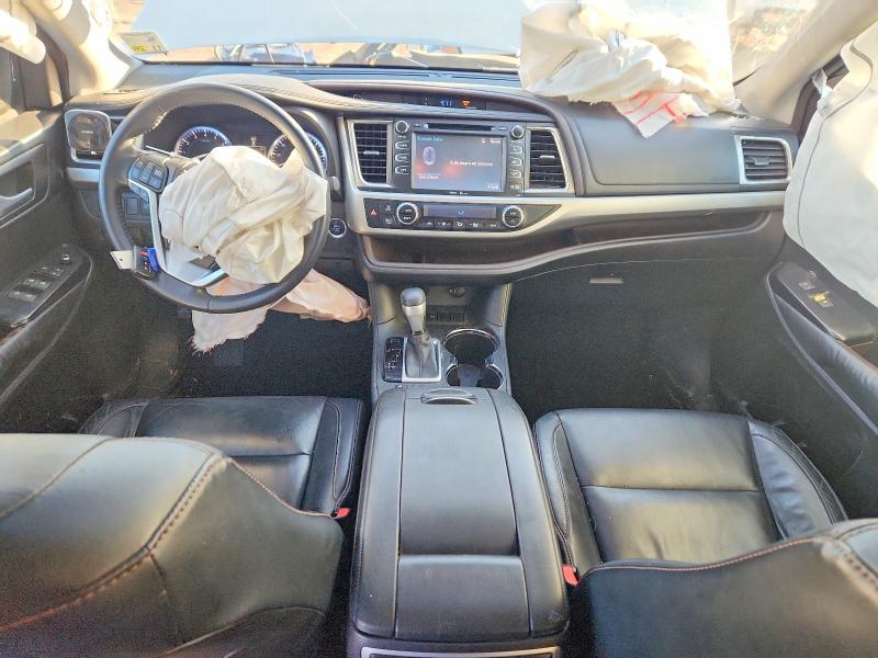 Photo 8 from auction – 2014 TOYOTA HIGHLANDER with VIN 5TDKKRFH2ES013549