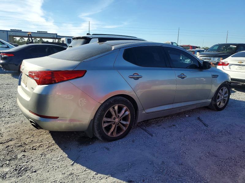 Foto 3 de la subasta – 2013 KIA OPTIMA EX con VIN 5XXGN4A76DG222937