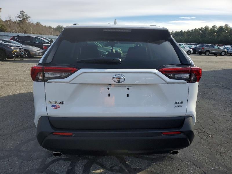 Photo 6 from auction – 2025 TOYOTA RAV4 XLE with VIN 2T3P1RFV8SW586318