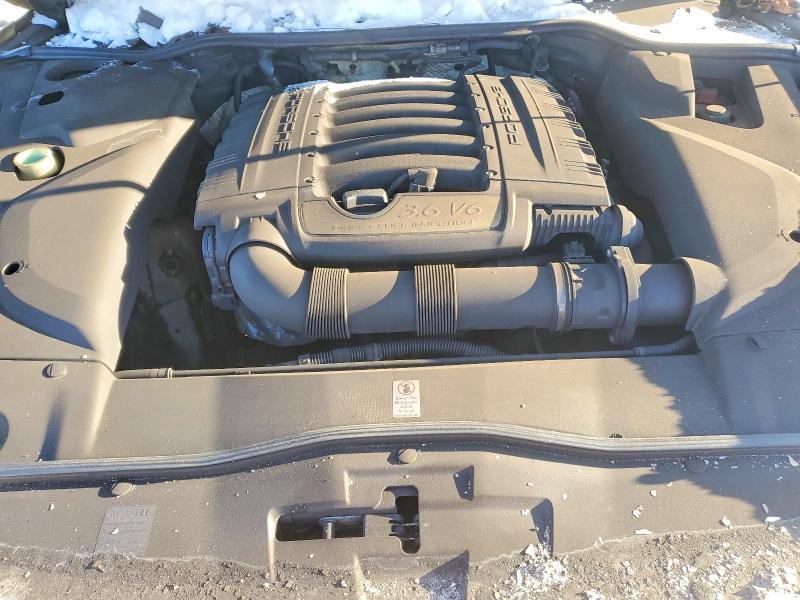 Photo 11 from auction – 2018 PORSCHE CAYENNE with VIN WP1AA2A27JKA04306