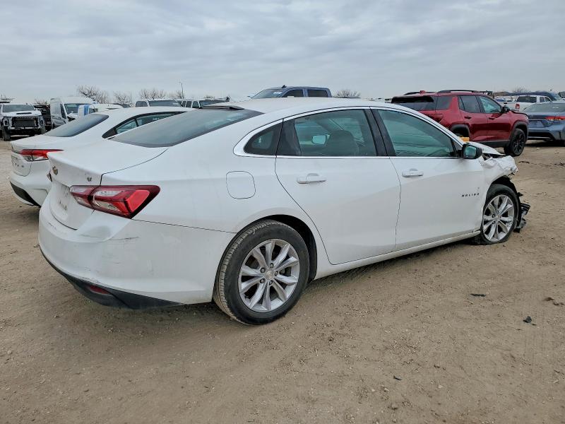 Photo 3 from auction – 2020 CHEVROLET MALIBU LT with VIN 1G1ZD5ST1LF093363