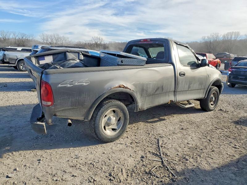 Photo 3 from auction – 2003 FORD F150 with VIN 2FTRF18W03CB06630