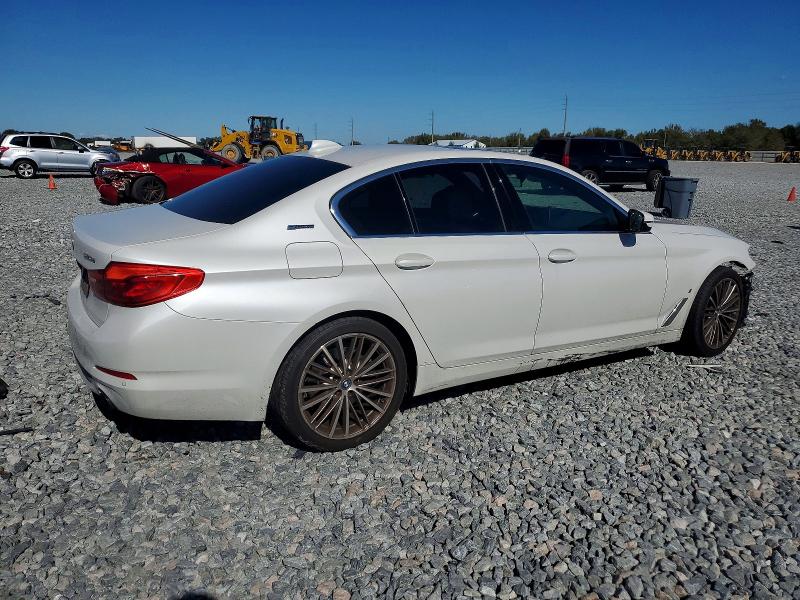 Photo 3 from auction – 2019 BMW 530E with VIN WBAJA9C54KB392515