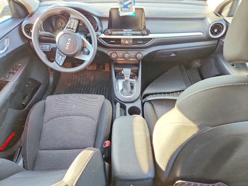 Photo 8 from auction – 2024 KIA FORTE with VIN 3KPF24AD2RE809940