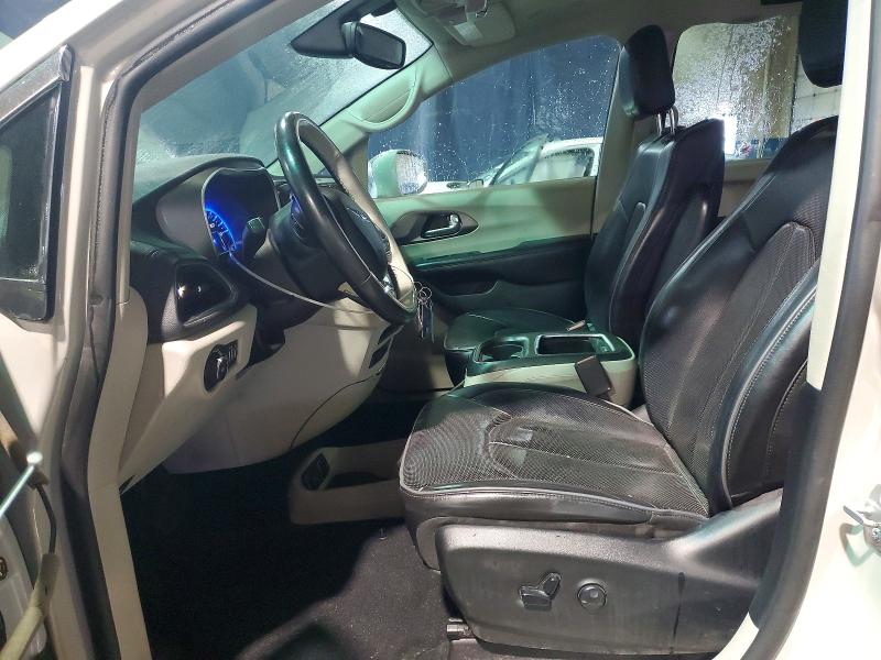 Photo 7 from auction – 2019 CHRYSLER PACIFICA L with VIN 2C4RC1GGXKR603859