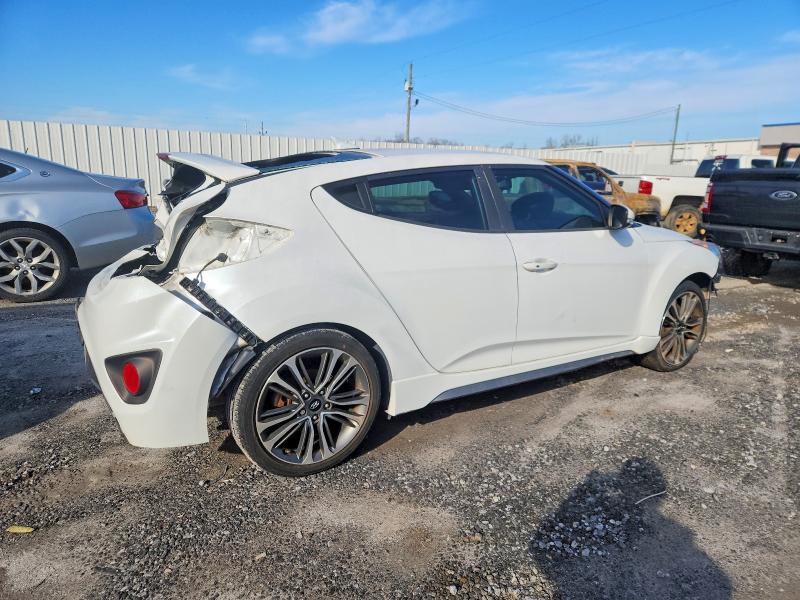 Photo 3 from auction – 2016 HYUNDAI VELOSTER with VIN KMHTC6AE7GU292052